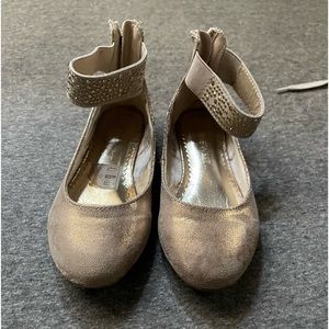 Nine Weat toddler shoes
